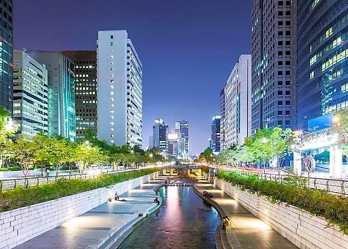 Sungshin Station Ivy Hotel